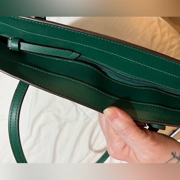 Kate Spade- deep jade green ‘Brynn’ tote bag w/bow. VGC. - Picture 5 of 6